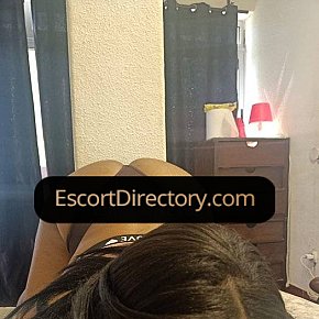 Samantha escort in  offers Körperbesamung services