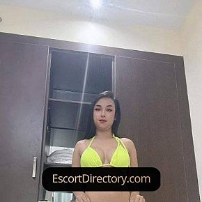 Jenni Vip Escort escort in  offers Douche dorée (donneur) services