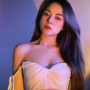 Tina Modella/Ex-modella escort in Ampang Jaya offers 69 Position services