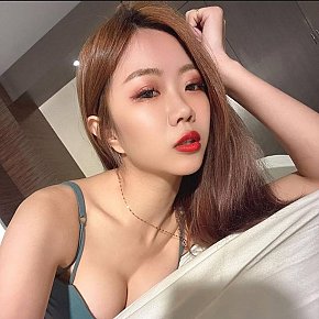 Wang-Li Modèle/Ex-modèle escort in Batu Sembilan Cheras offers Pipe sans capote services