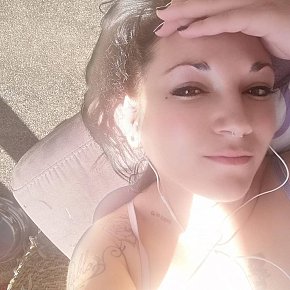 Martana Prof De Fitness escort in Paris offers Position 69 services