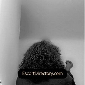 Ethel escort in  offers Garganta profunda
 services
