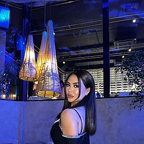 Phoebe Vip Escort escort in Doha offers Sex in versch. Positionen services