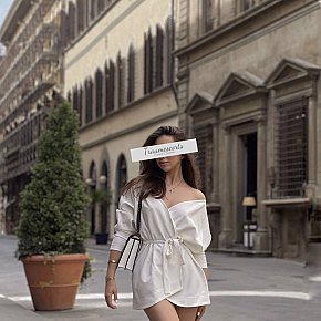 Fiona Vip Escort escort in  offers Sexe dans différentes positions services