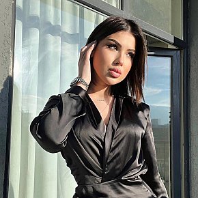 Stephania Muscular escort in Paris offers Massagem próstatica services