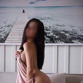 Tonya-Jimen escort in Berlin offers Handjob services