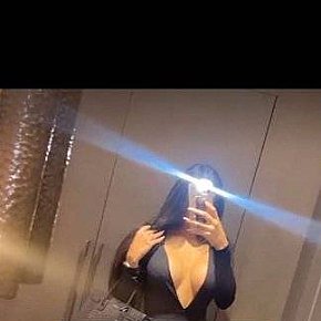Rawan escort in Istanbul offers Massaggio erotico services