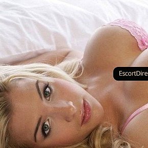 Victoria Model/Fost Model escort in Luxembourg offers Sărut Franţuzesc services