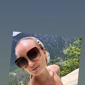 Ellen-Sweet Sin Operar escort in Brno offers Venida en el cuerpo (COB)
 services