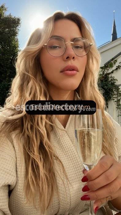 Pietra-Kolinsky Tetas Enormes escort in Lisbon offers Handjob services