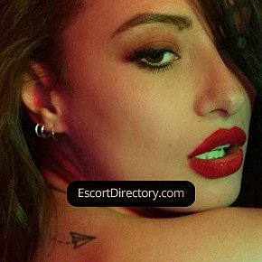 Sasha escort in Tokyo offers Fingering services