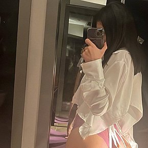 Sanem Garota De Colegial escort in  offers Chuva Dourada (dar) services