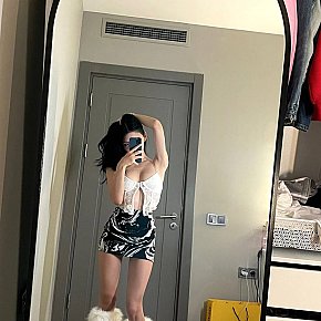 Sanem Garota De Colegial escort in  offers Chuva Dourada (dar) services