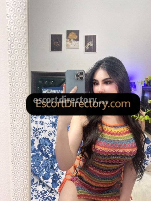 Linda escort in Muscat offers Masturbar
 services