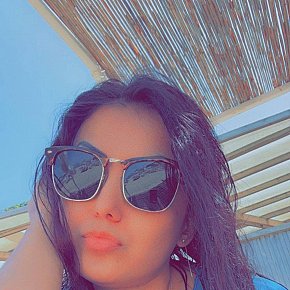 Noor escort in Istanbul offers Girlfriend Experience (GFE) services