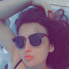 Noor escort in Istanbul offers Girlfriend Experience (GFE) services