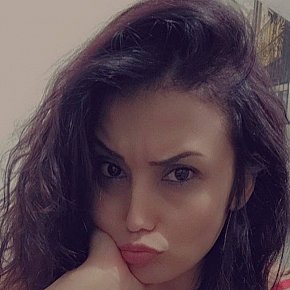 Noor escort in Istanbul offers Girlfriend Experience (GFE) services