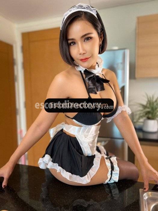 Fo Vip Escort escort in  offers Masaje sensual de cuerpo completo
 services