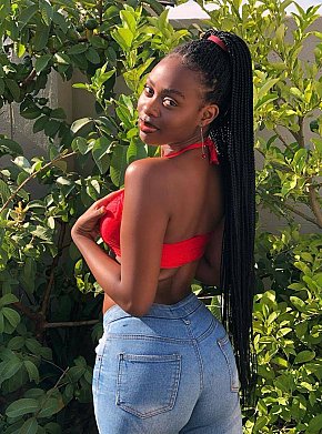 Tabi Cu Puțini Clienți escort in Kampala offers Oral fără Prezervativ services