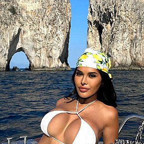 Linly escort in 