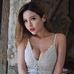 Hebe Modelo/Ex-modelo escort in  offers sexo oral com preservativo services