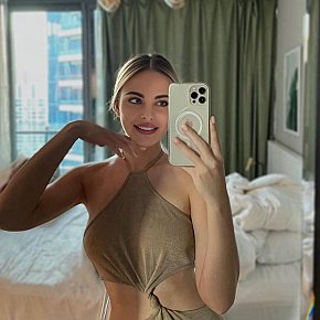 Amanda Modella/Ex-modella escort in Antibes