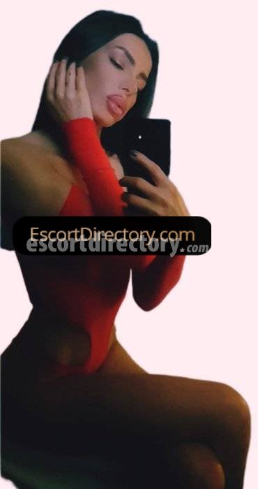 Karla escort in Düsseldorf offers Erotic massage services