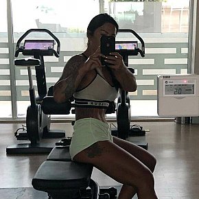 Eve-Vienne Matură escort in Wien offers Masaj Senzual Integral services
