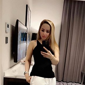 VIP-Lady Delicada escort in  offers Massagem sensual em todo o corpo services