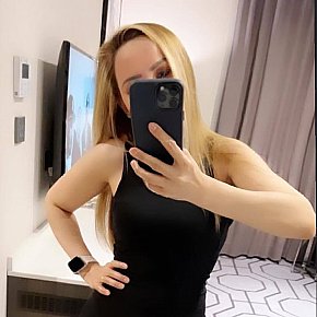 VIP-Lady Delicada escort in  offers Massagem sensual em todo o corpo services