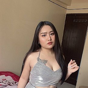 Jelly Vip Escort escort in  offers Massagem sensual em todo o corpo services