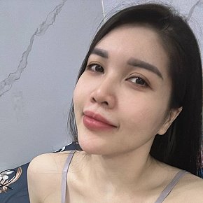 Lucy escort in Manama offers Sexe dans différentes positions services