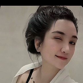 Ngan escort in Salalah  offers Embrasser avec la langue services