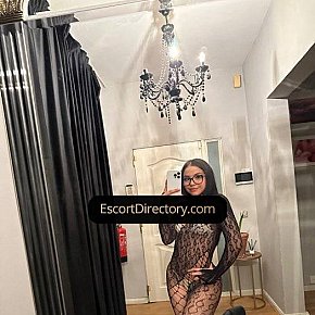 Aleska escort in Madrid offers Masaje erótico
 services