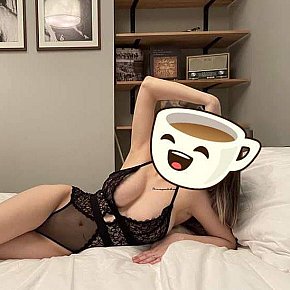 Anna escort in 