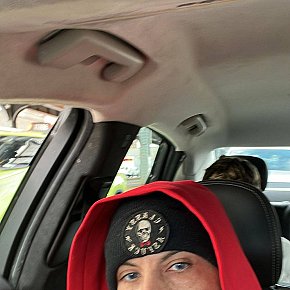 Loucifer escort in Brampton offers Sborrata in faccia services