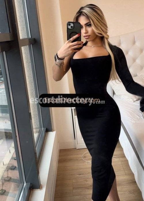 Mia Mignonă escort in Madrid offers Oral fără Prezervativ services