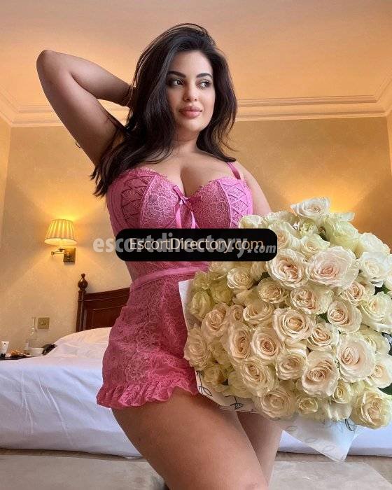 Maria Super-forte Di Seno escort in Stockholm offers 69 Position services