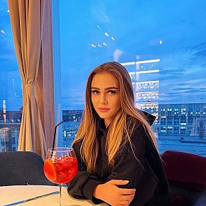 Ashley escort in 