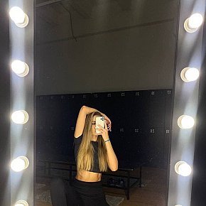 Ashley escort in 