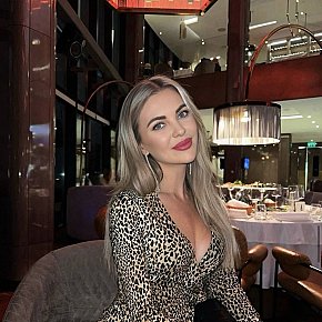 VictoriaRealPhotos Pequeña Y Delgada escort in  offers Posición 69 services
