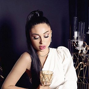 Liliya escort in 