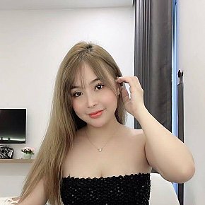 Moon Studentessa Al College escort in Singapore City