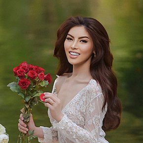 Lady-Oishi Vip Escort escort in Tel Aviv offers Girlfriend Experience (GFE) services