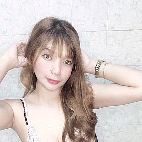 Celine escort in  offers Erotische Massage services
