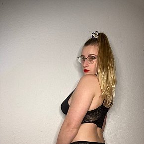 Louisa All Natural
 escort in Malmo offers Girlfriend Experience (GFE) services