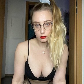Louisa All Natural
 escort in Malmo offers Girlfriend Experience (GFE) services