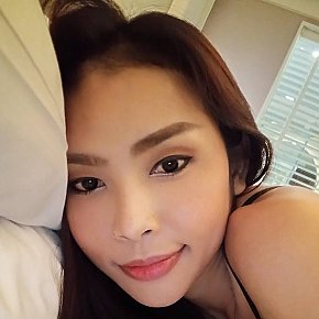 Gina escort in Bangkok offers Lencería
 services