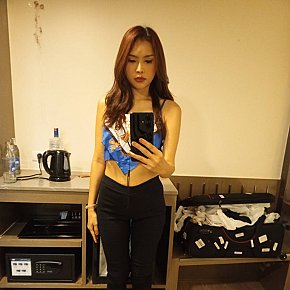Gina escort in Bangkok offers Lencería
 services