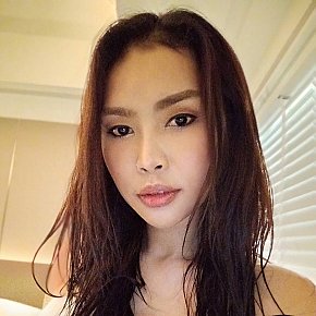 Gina escort in Bangkok offers Lencería
 services